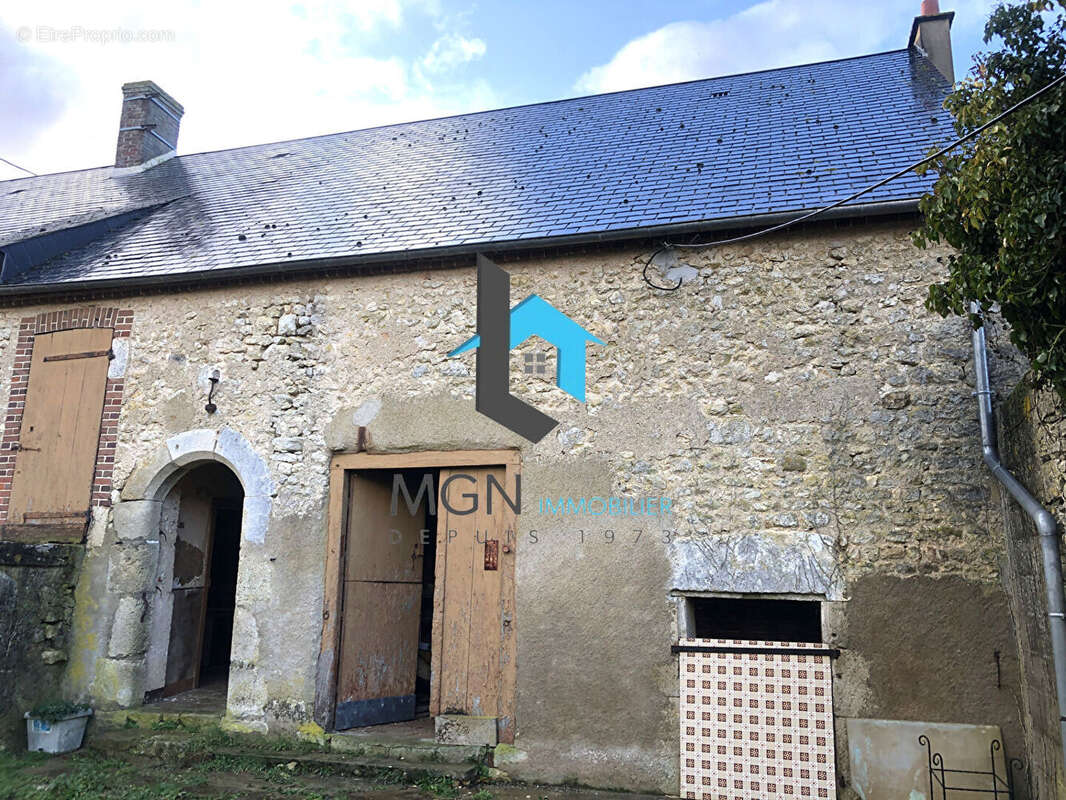 Maison à BULLAINVILLE