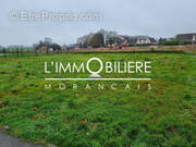 Terrain à ISNEAUVILLE