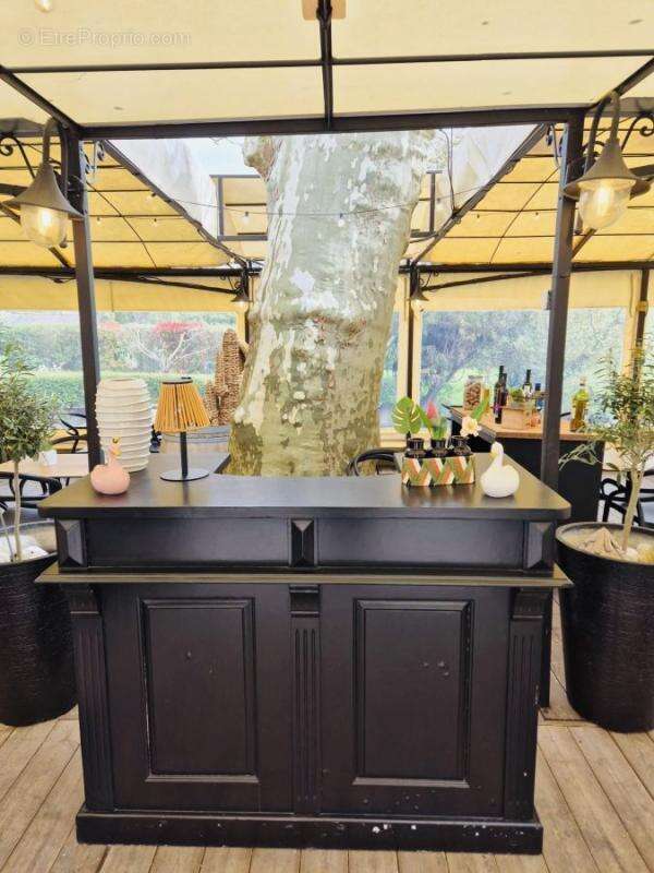 Commerce à GOUDARGUES