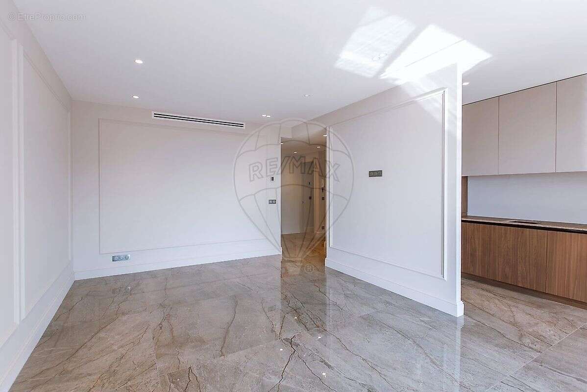 Appartement à BEAULIEU-SUR-MER