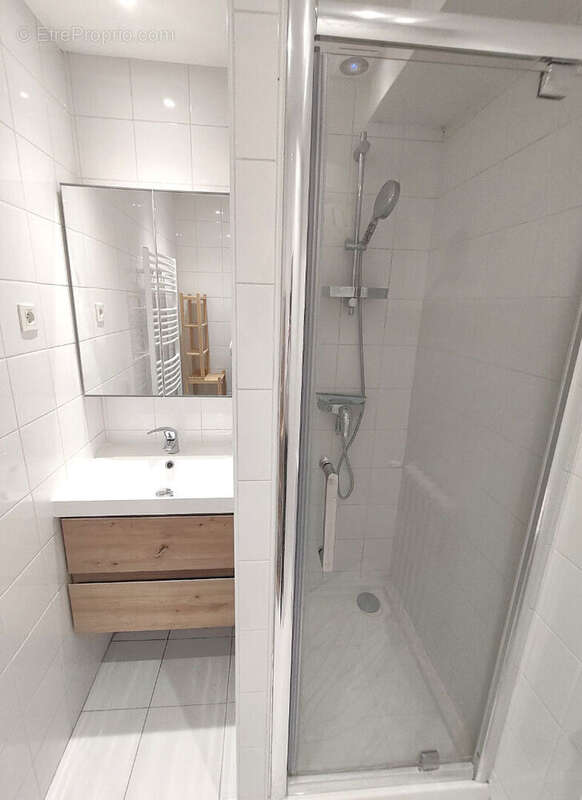 Appartement à ISSY-LES-MOULINEAUX