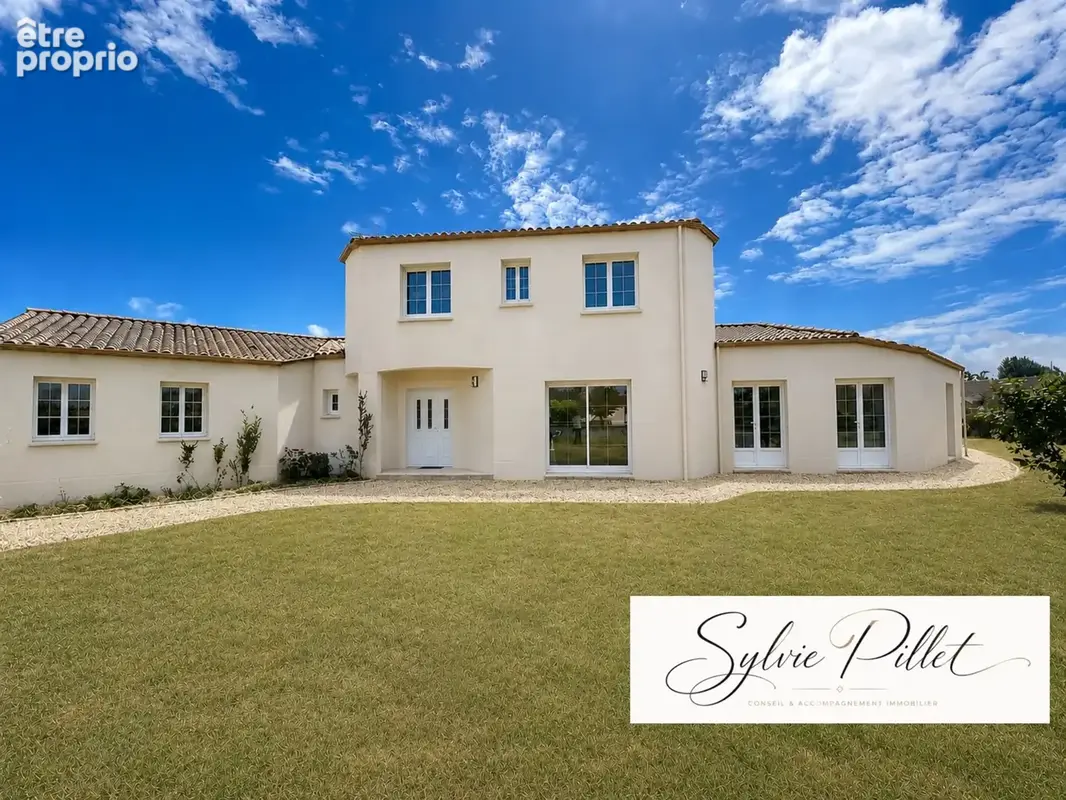 Maison à vendre 11 pièces SAINT MICHEL EN L'HERM (85) - photo 16