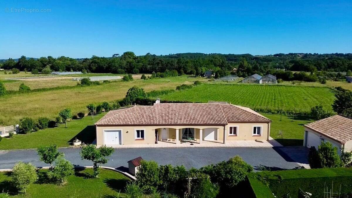 Photo 1 - Maison à BIAS