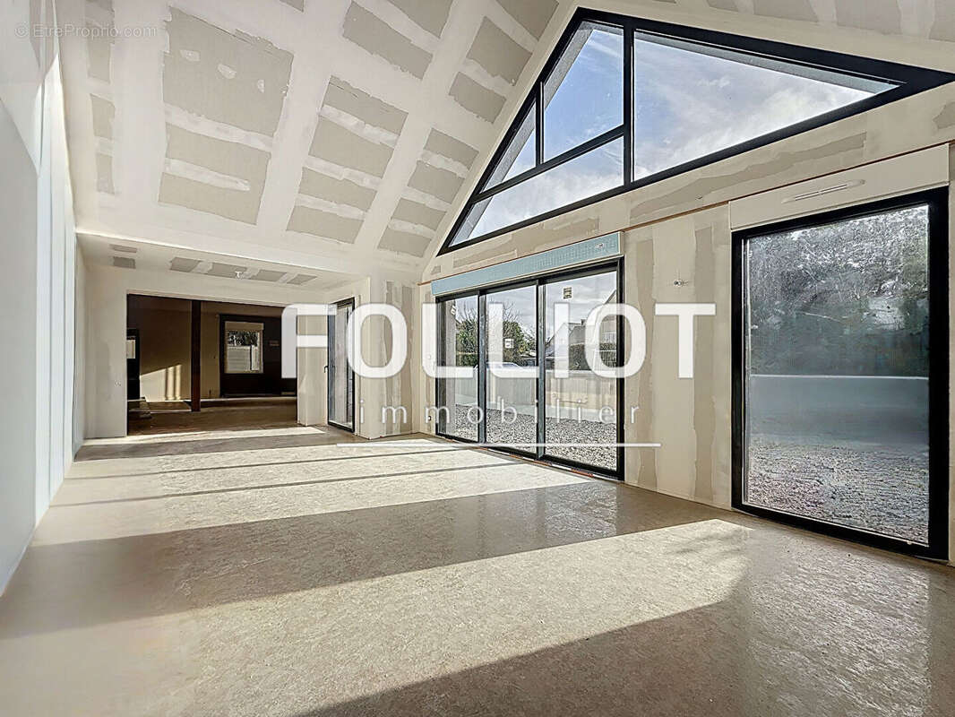 Maison à SAINT-PAIR-SUR-MER