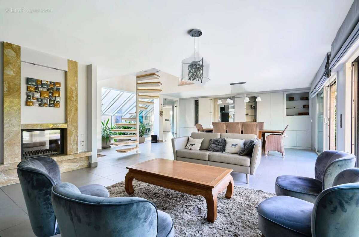 Maison à MARCQ-EN-BAROEUL