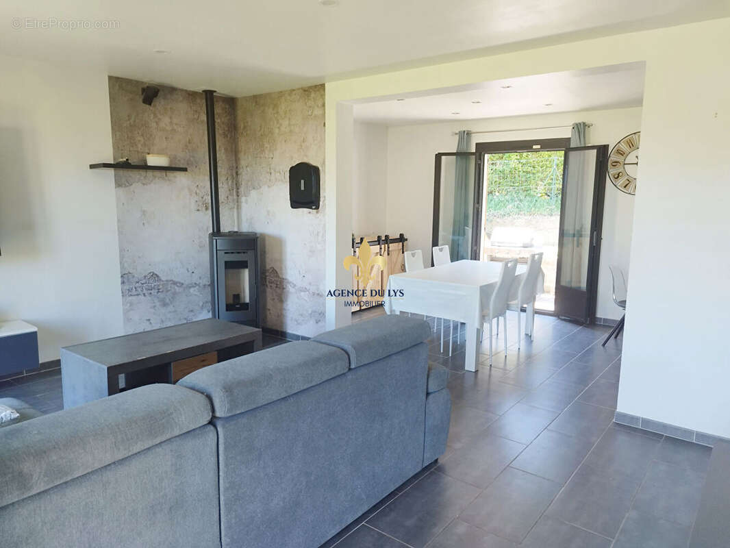 Maison à PRECY-SUR-OISE