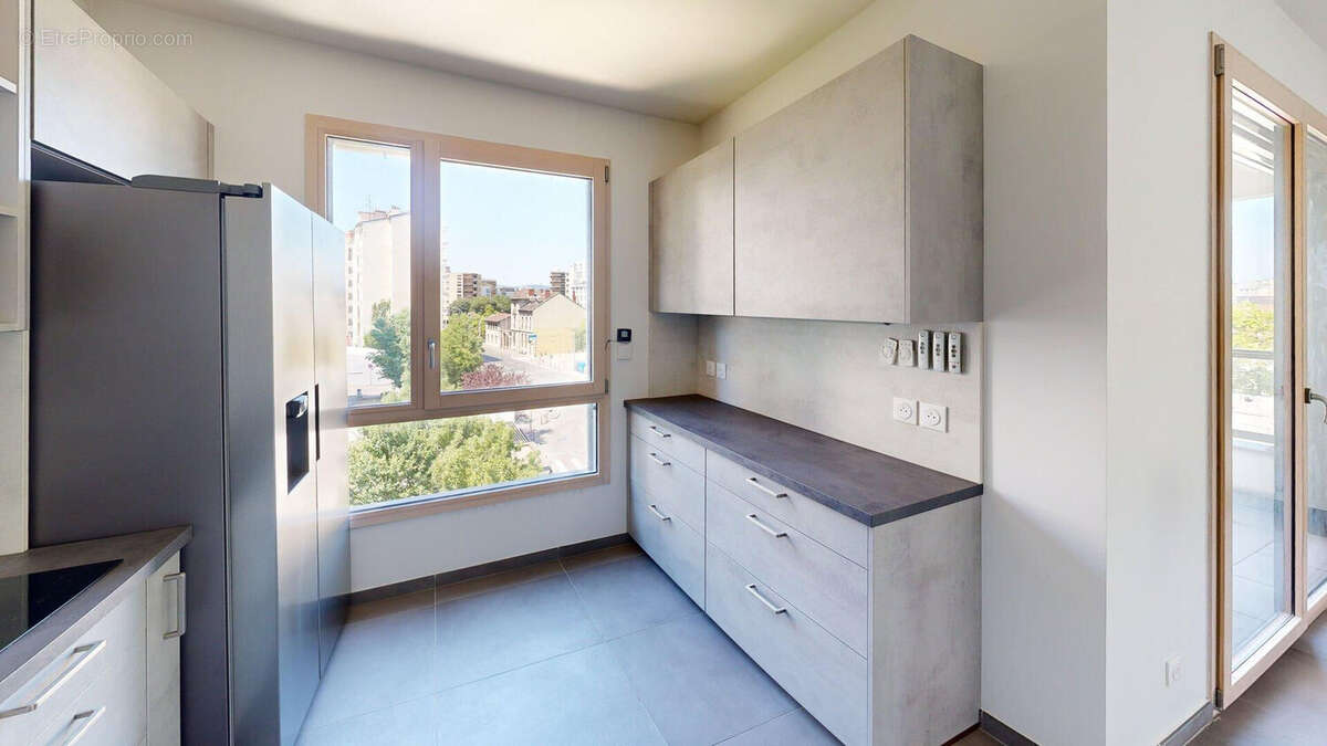Appartement à LYON-7E