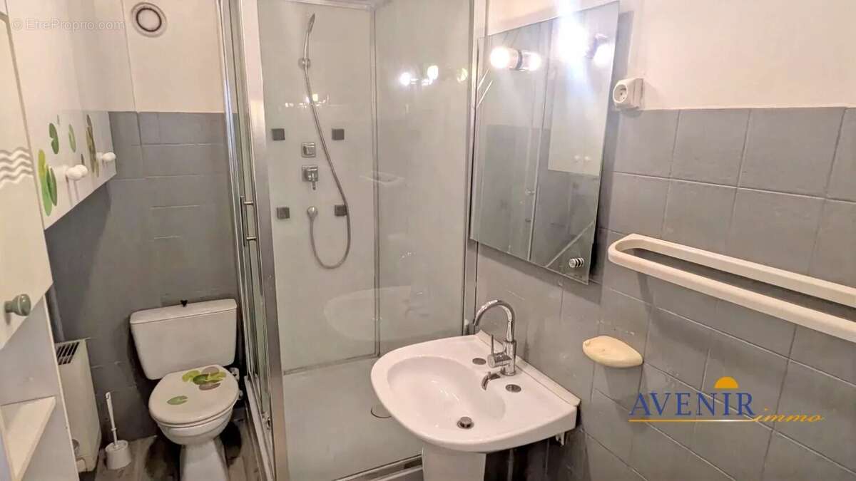 Appartement à MARSEILLE-7E