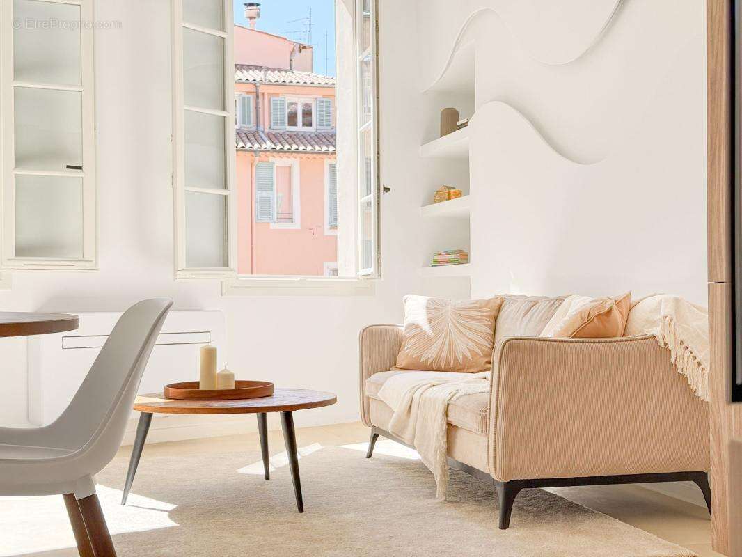 2 pièces - 40 m2 - Vieux Nice - photo 2