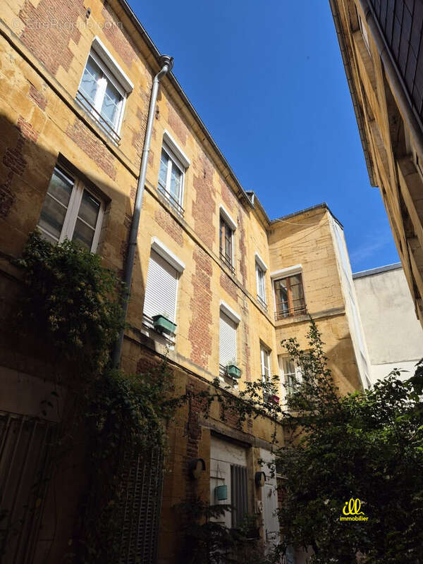 Appartement à CHARLEVILLE-MEZIERES