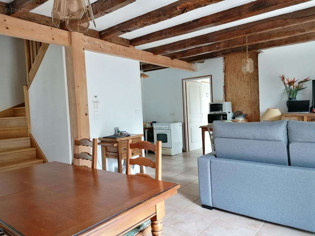 Maison à LOYAT
