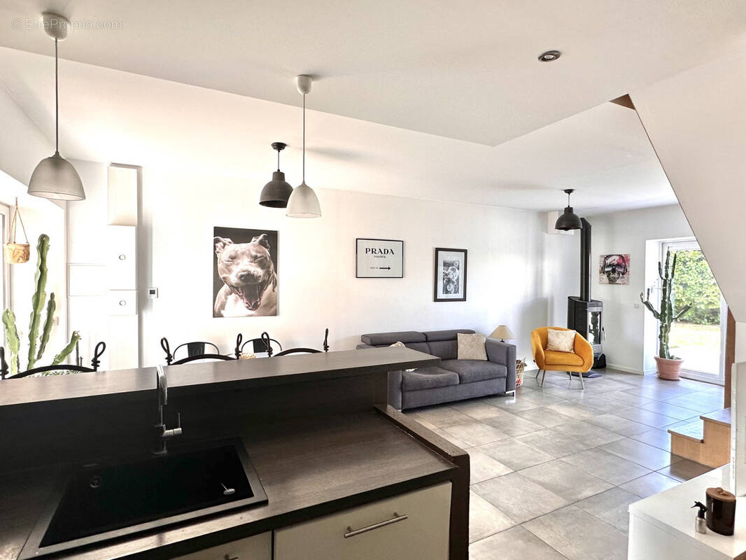 Appartement à CRAPONNE