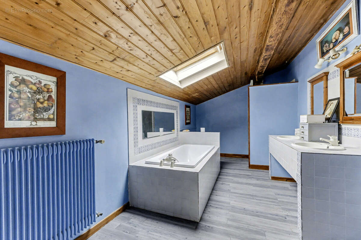 Maison à ESCALQUENS