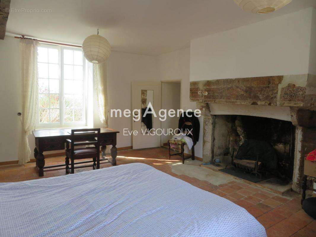 Maison à SILLE-LE-GUILLAUME