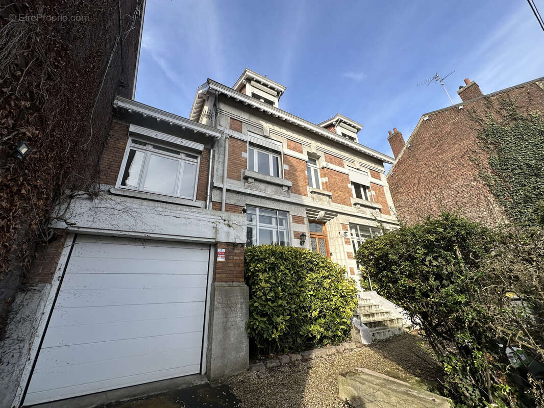 Maison à VALENCIENNES