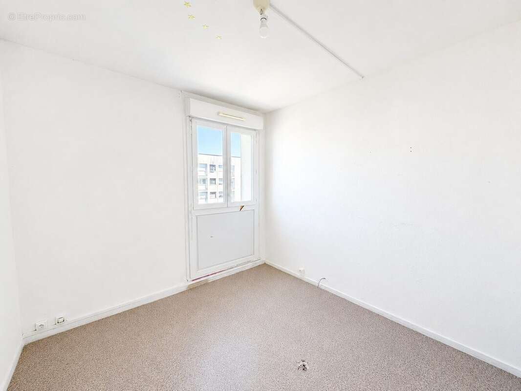 Appartement à VAULX-EN-VELIN