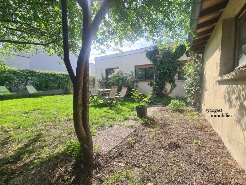 Maison d'architecte Bondy 9 pièce(s) 235 m2 - photo 12