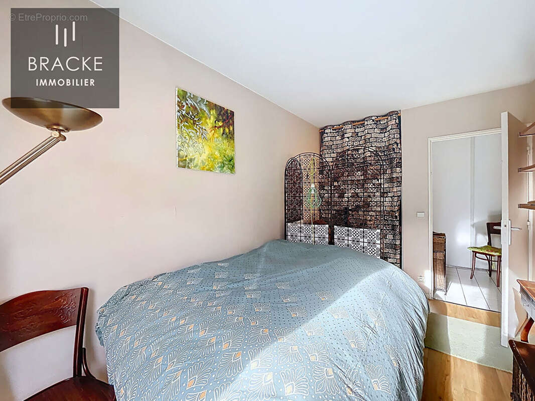 Appartement à LA GARENNE-COLOMBES