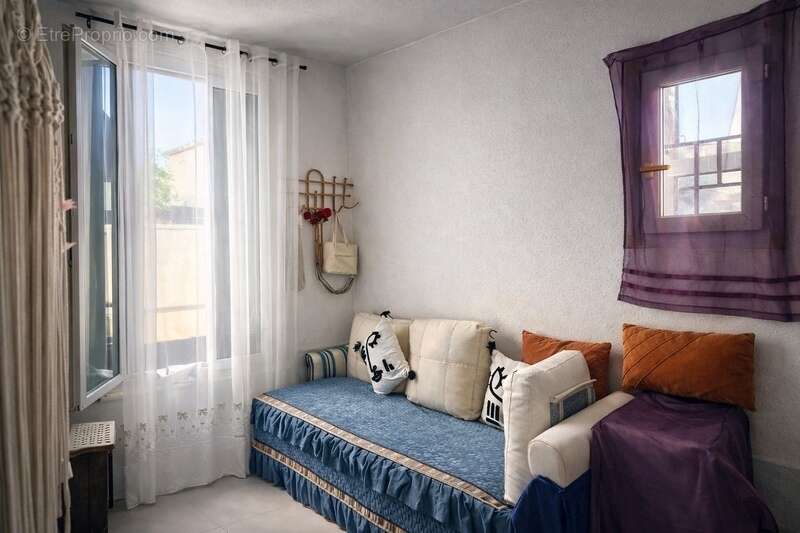 Maison à vendre 3 pièces avec dépendance LES PAVILLONS SOUS BOIS (93) - photo 5