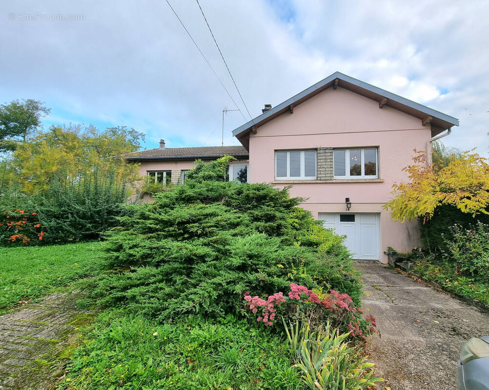 Maison à CHATEAU-SALINS