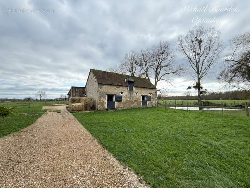 Maison à LUCHE-PRINGE