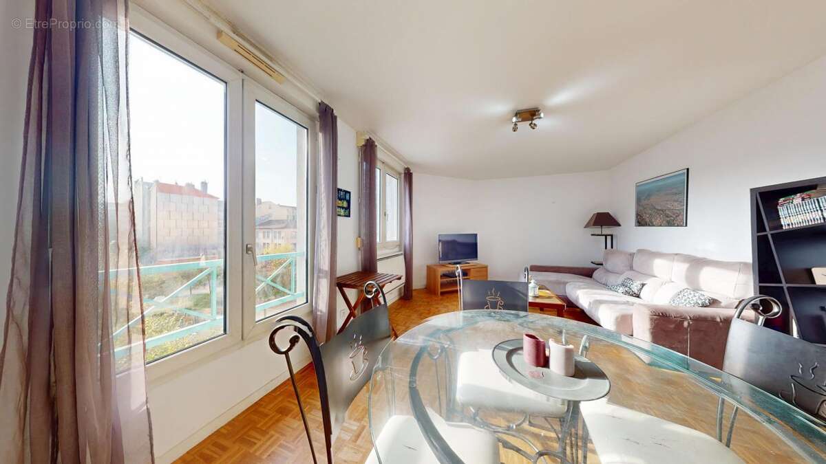 Appartement à LYON-7E