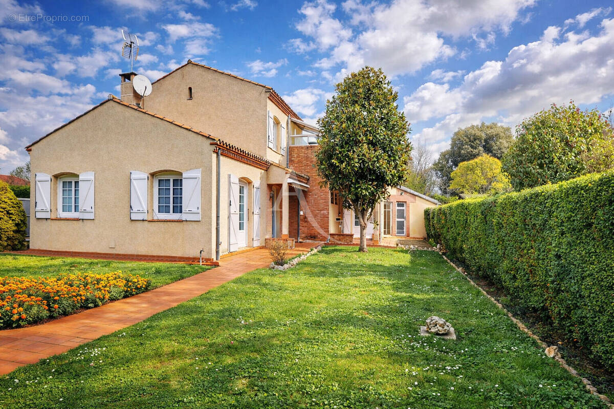 Maison à SAINT-ORENS-DE-GAMEVILLE