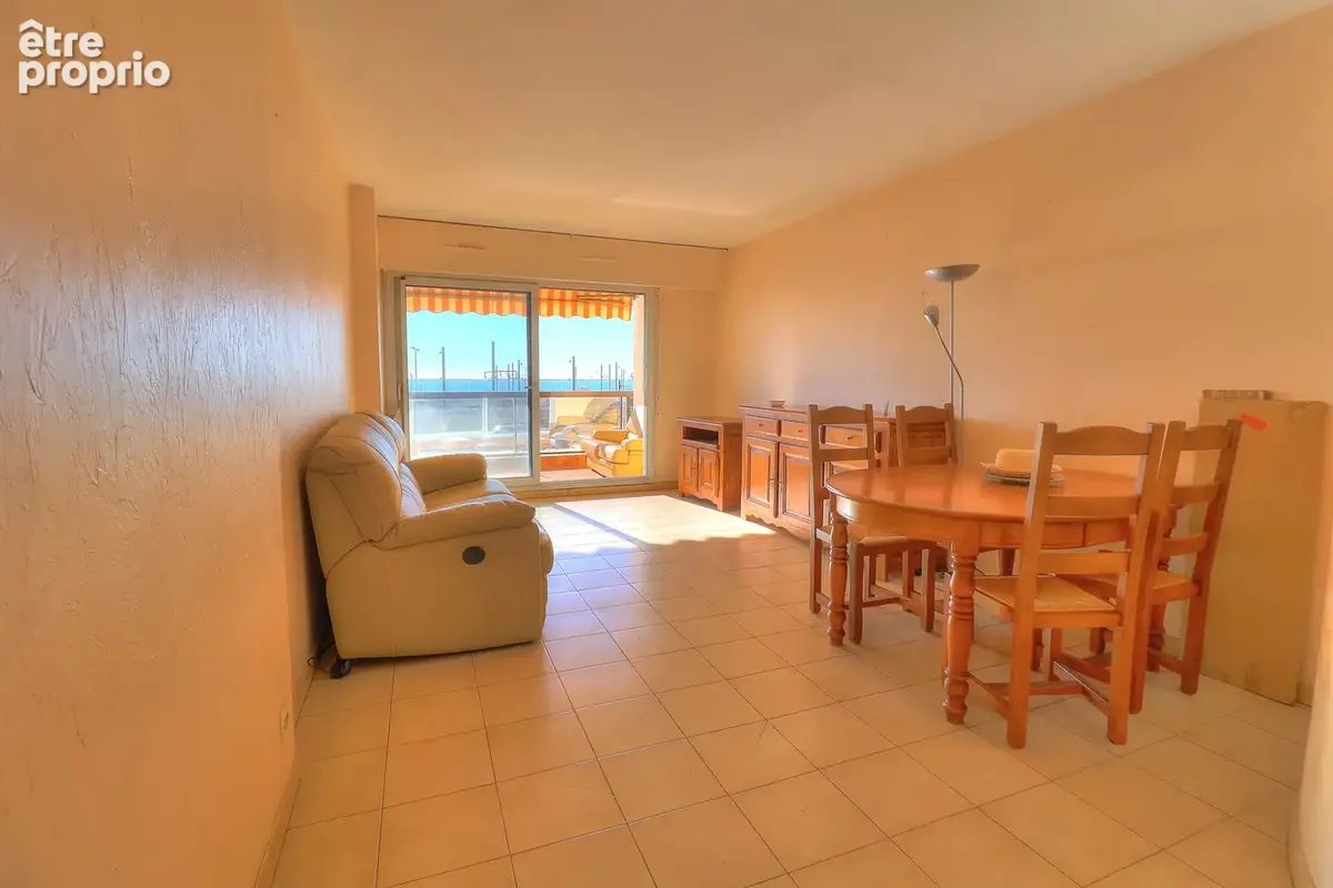 Cannes La Bocca – 3 pièces 67 m² avec vue mer et parking sécurisé - photo 2