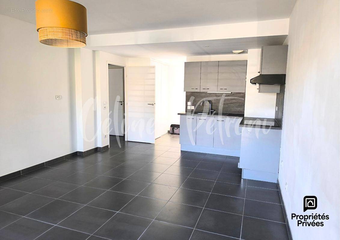 Appartement à SAINT-RAPHAEL