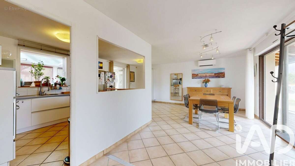 Photo 6 - Maison à BEAUZELLE