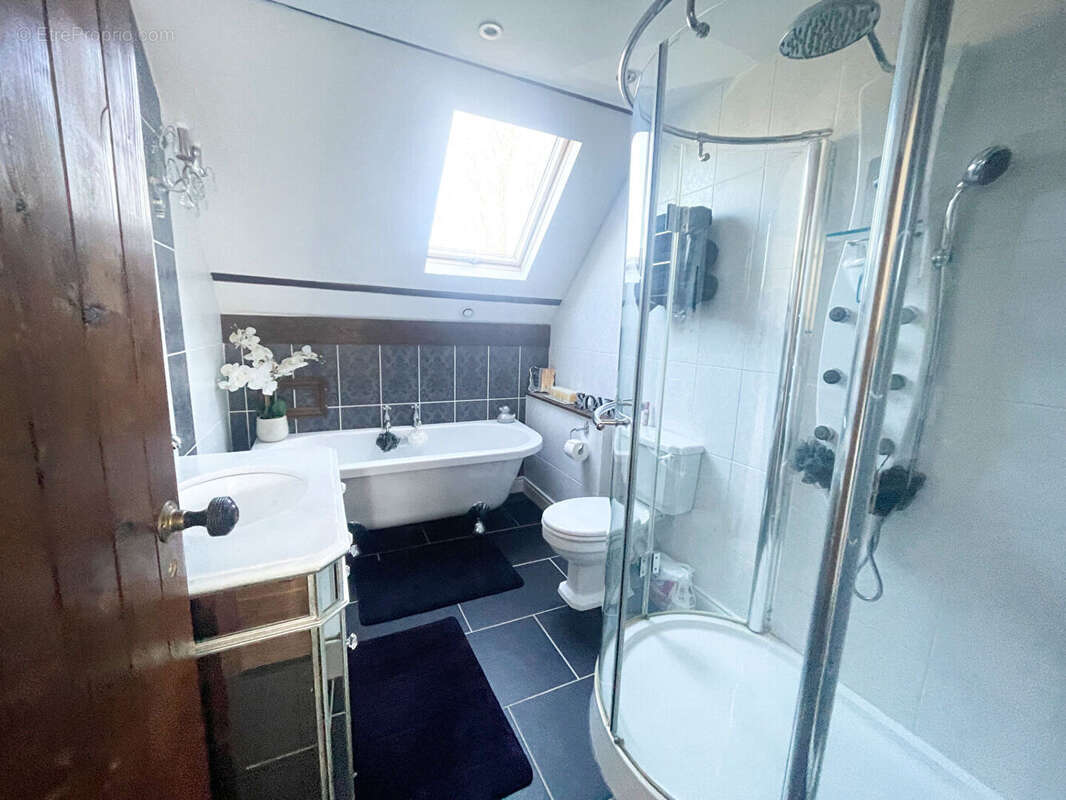 Maison à CARHAIX-PLOUGUER