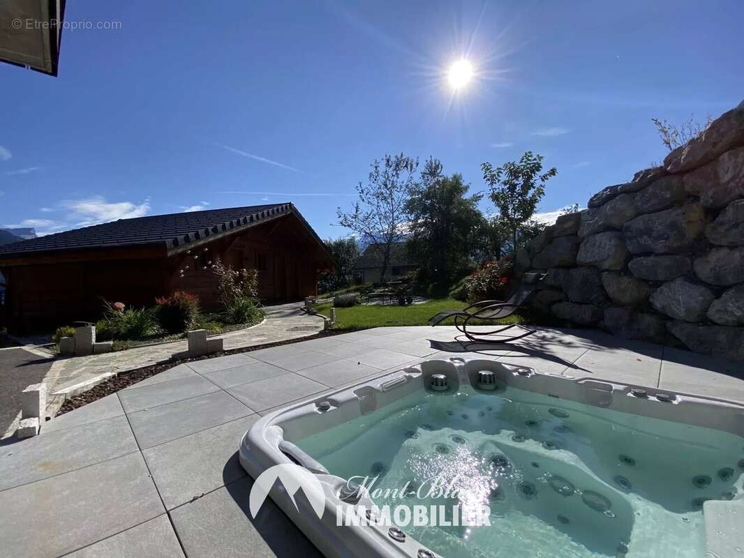 Maison à SALLANCHES