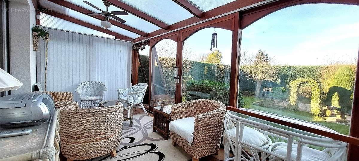 Maison à MAISNIL-LES-RUITZ