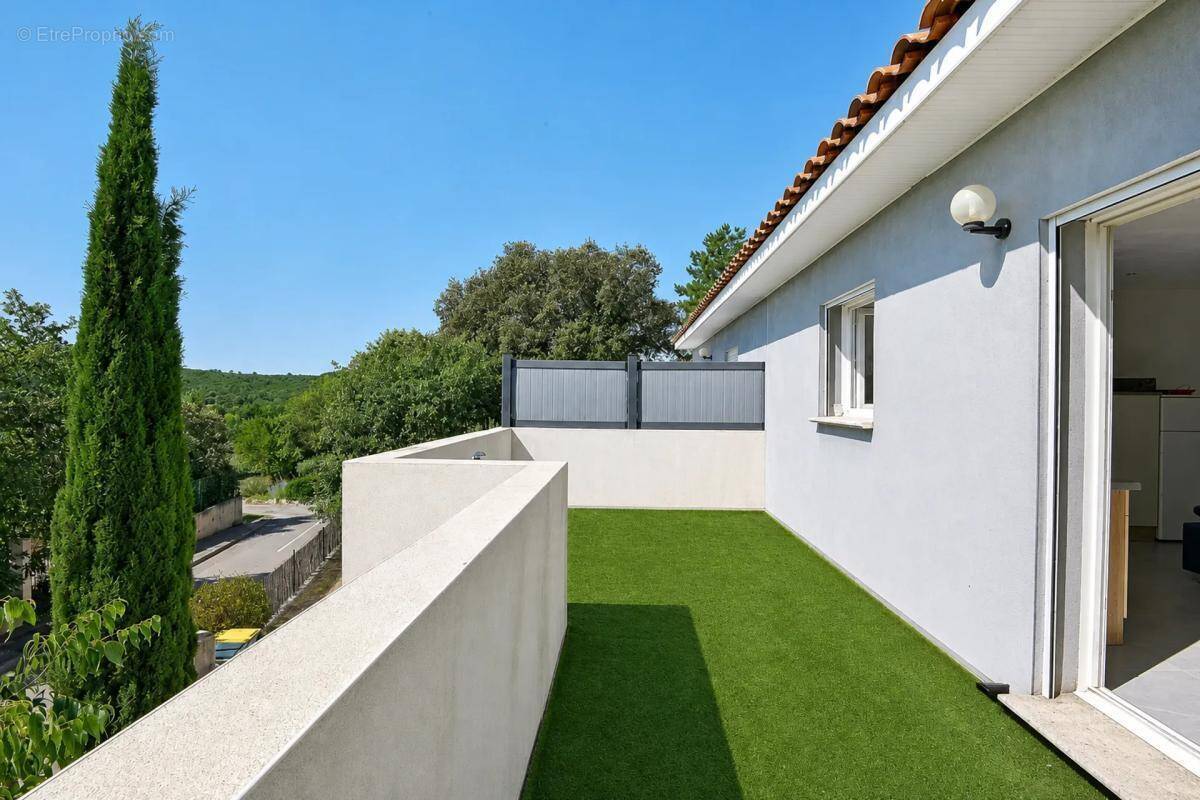 Maison à MONTPEZAT