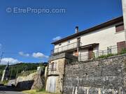 Maison à CRESSIA