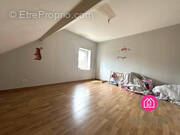 Appartement à RAISMES
