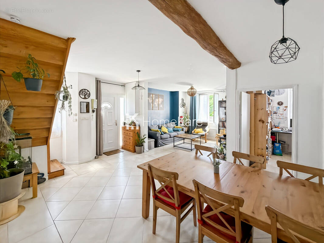 Maison à VERDUN-SUR-GARONNE