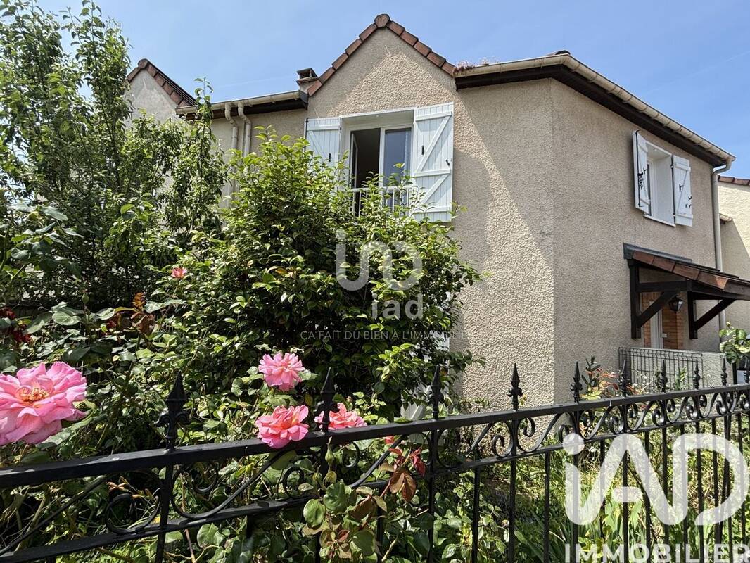 Photo 1 - Maison à CERGY