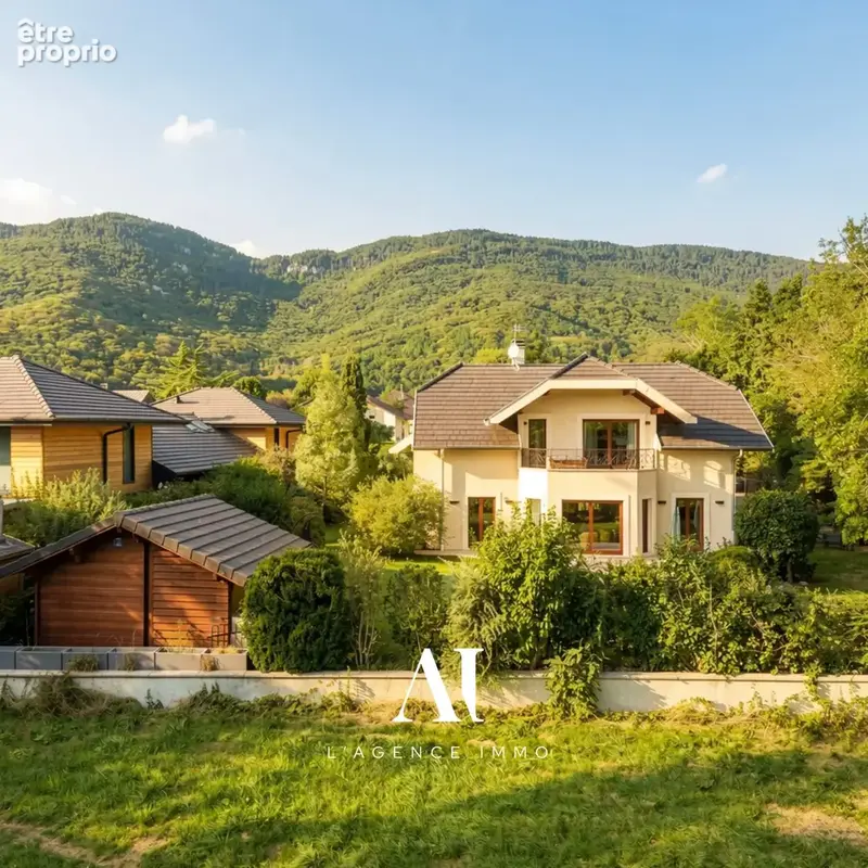 Maison 5 pièces 259 m² à vendre à Divonne-Les-Bains (01220) - photo 3