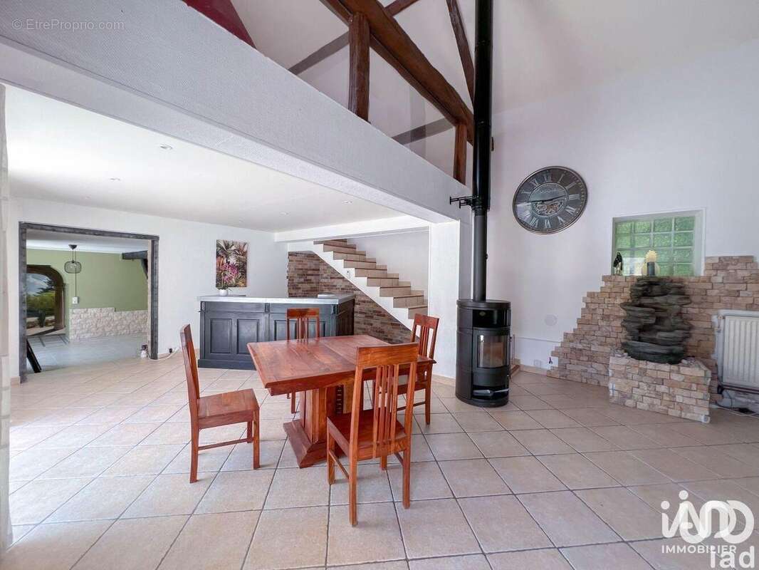 Photo 6 - Maison à FRESNES-SUR-MARNE