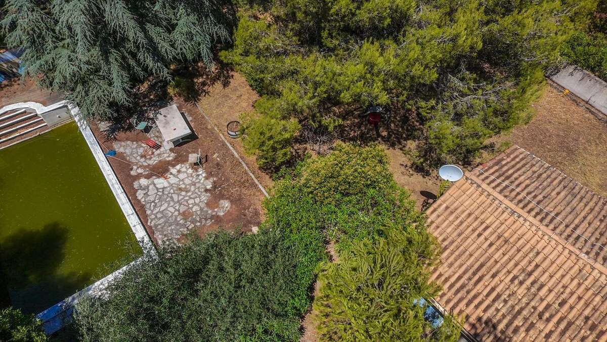 Rare à la vente – Terrain à bâtir avec piscine et poolhouse – Villeneuve-lès-Avignon - photo 2