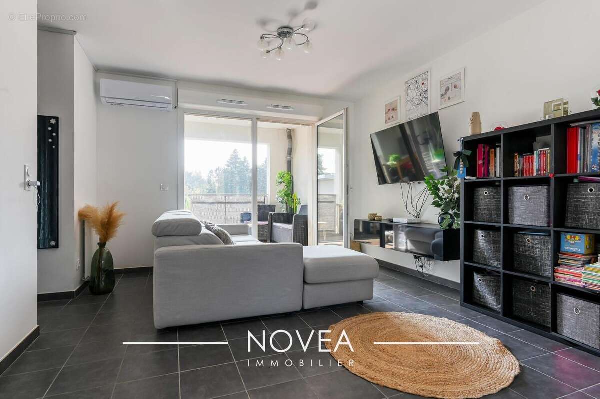 Appartement à SAINT-CYR-AU-MONT-D'OR