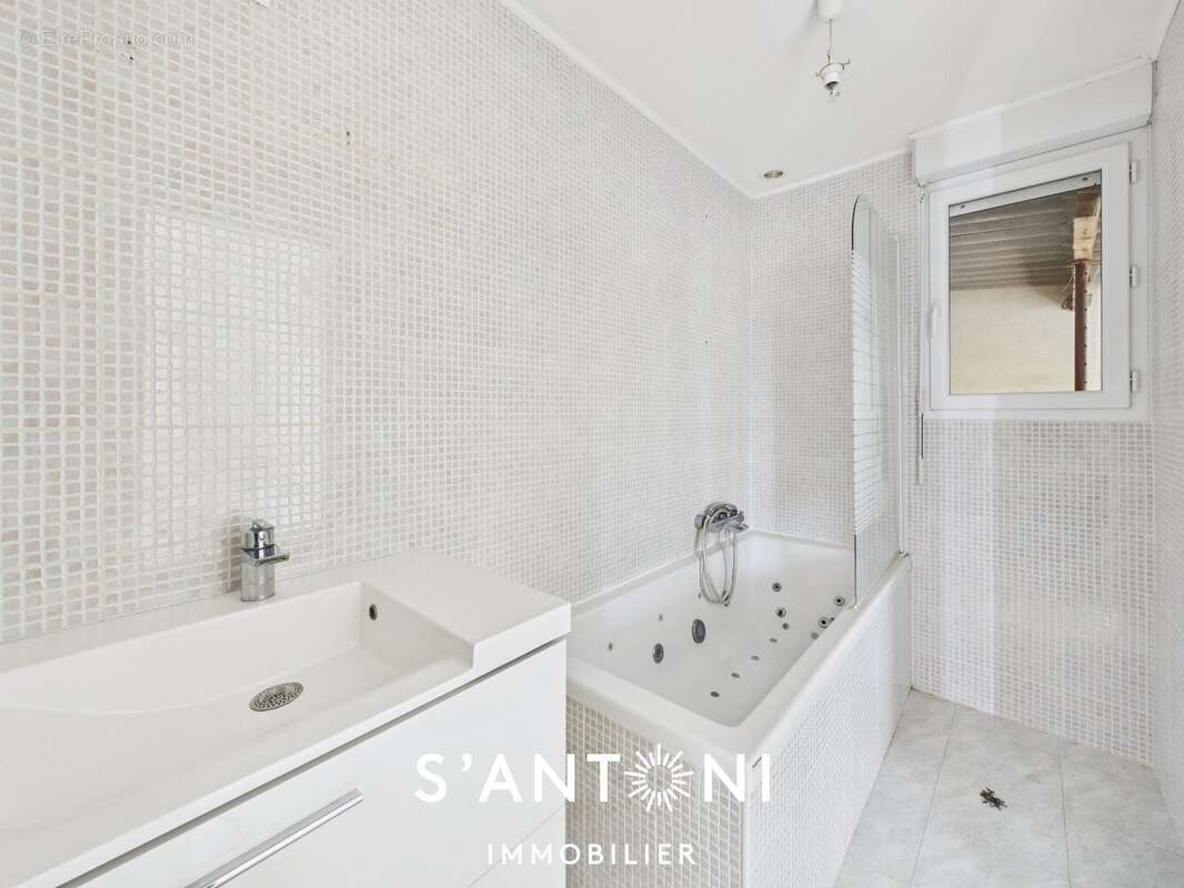 Maison à BALARUC-LE-VIEUX