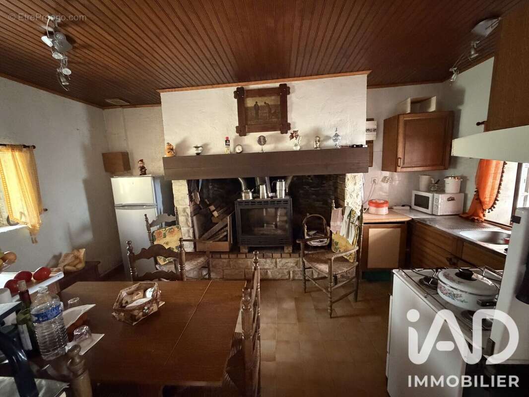Photo 3 - Maison à LOQUEFFRET