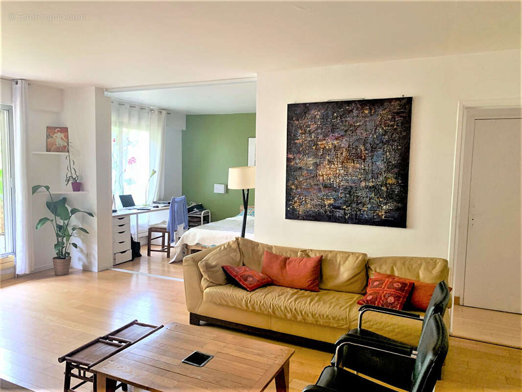 Appartement  4 pièce(s) 93m² + Cave +2 Parkings - photo 13
