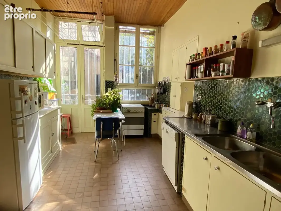 Maison 18 pièces 600 m² à vendre à Crest (26400) - photo 3