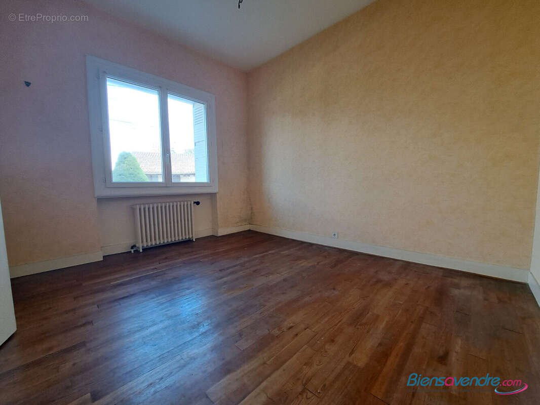 Maison à CEAUX-EN-COUHE