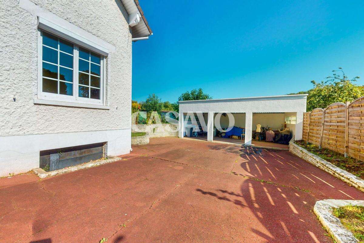 Maison à BOUFFEMONT