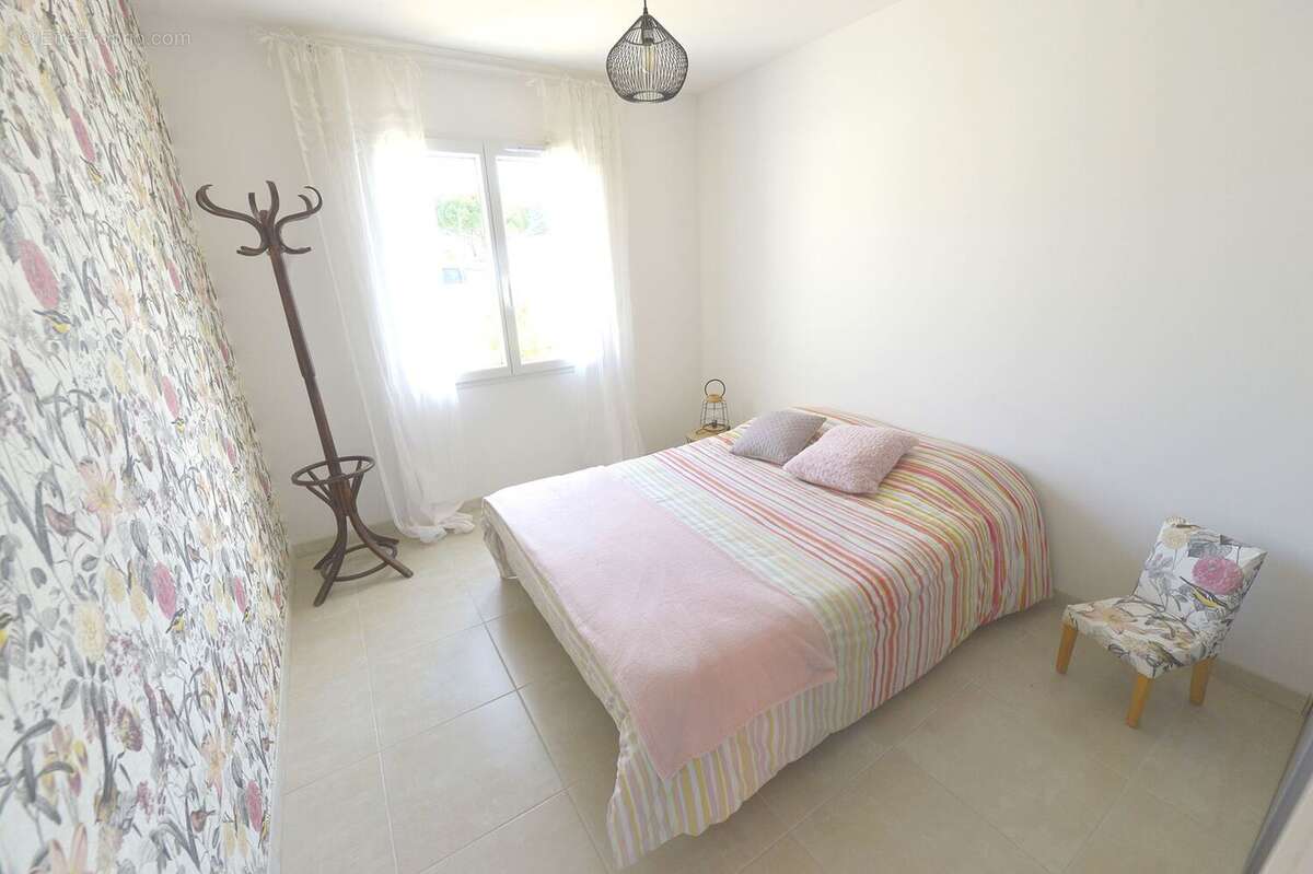 Maison à SAINT-SULPICE-DE-ROYAN