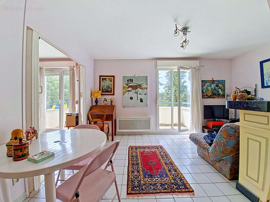 Appartement à YERRES